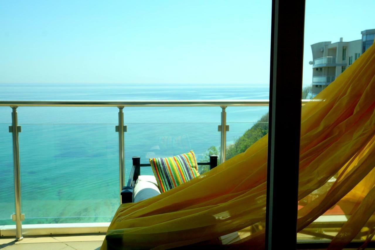 Silver Beach Delux Apartments Byala  Buitenkant foto