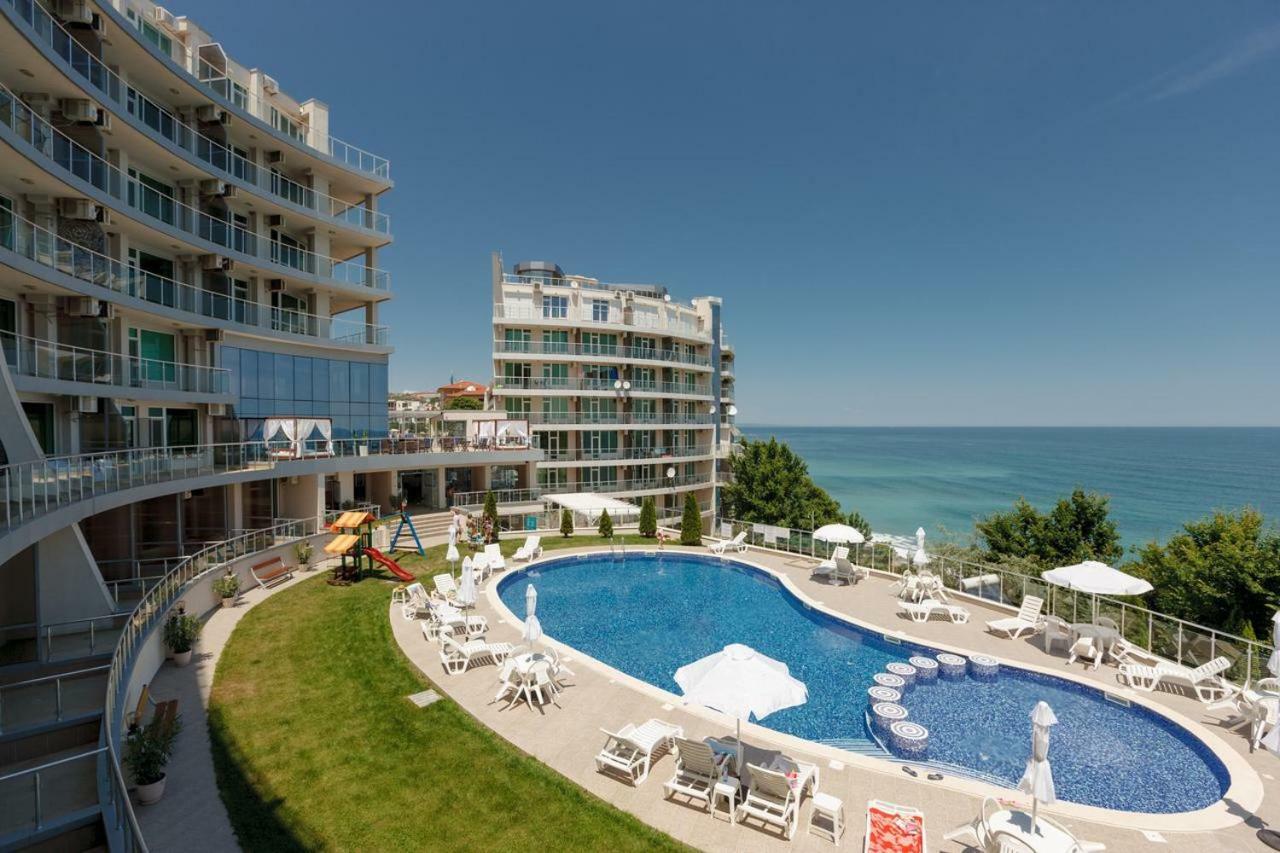 Silver Beach Delux Apartments Byala  Buitenkant foto