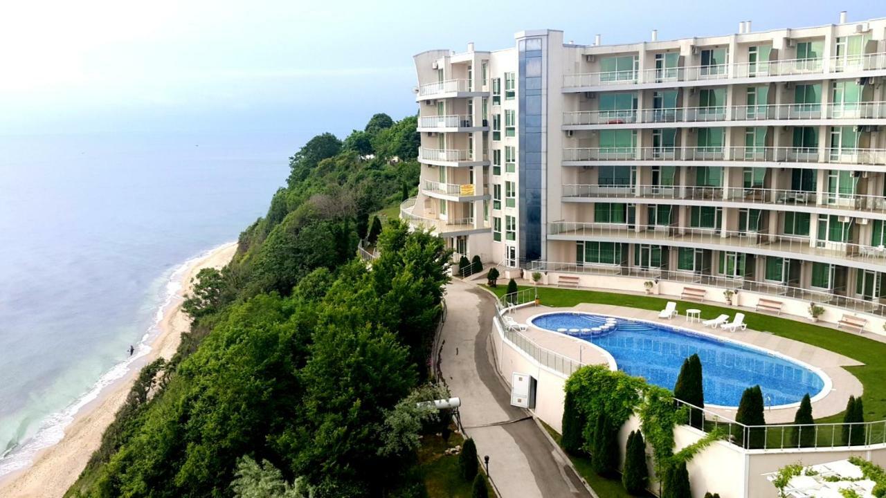 Silver Beach Delux Apartments Byala  Buitenkant foto