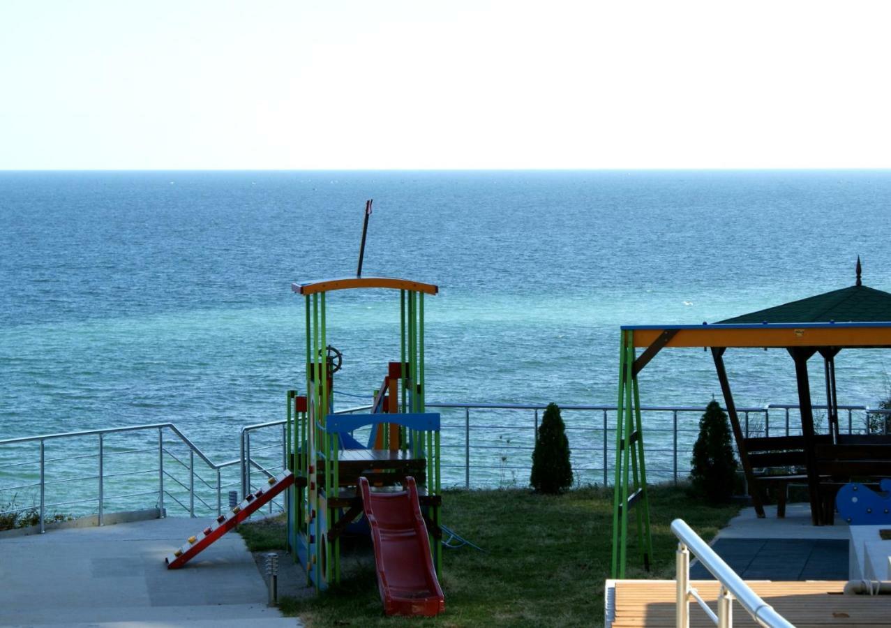 Silver Beach Delux Apartments Byala  Buitenkant foto