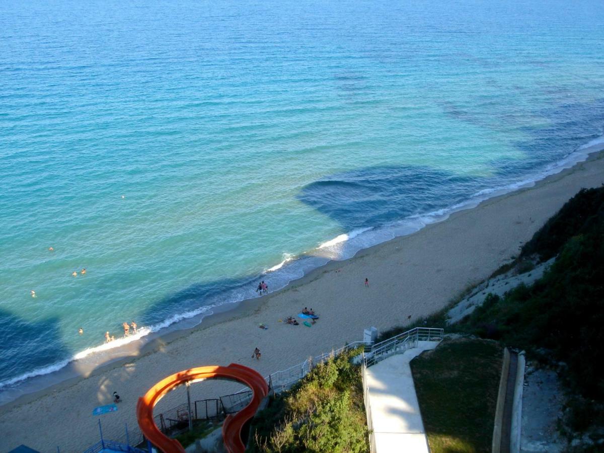 Silver Beach Delux Apartments Byala  Buitenkant foto