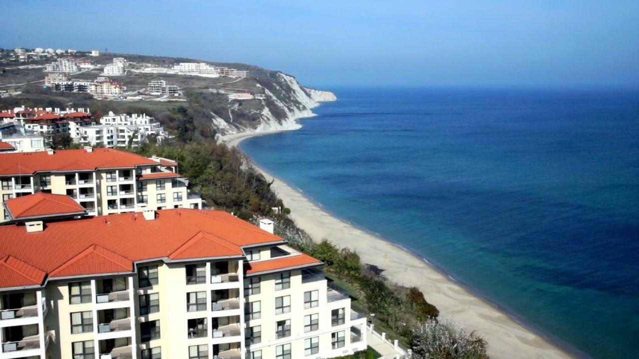 Silver Beach Delux Apartments Byala  Buitenkant foto