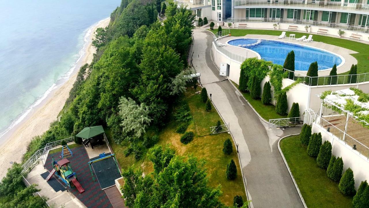 Silver Beach Delux Apartments Byala  Buitenkant foto